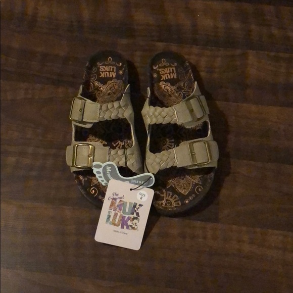 muk luks juliette sandal